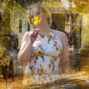 Meet your Posher, April